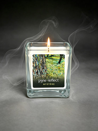 Bougie parfumée MYSTÈRE - Troncs d’Arbres dans l’Herbe